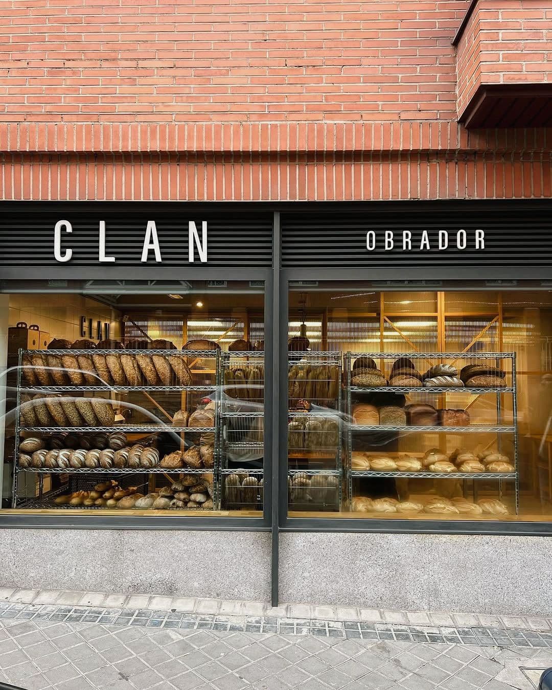 Photo of Clan Obrador