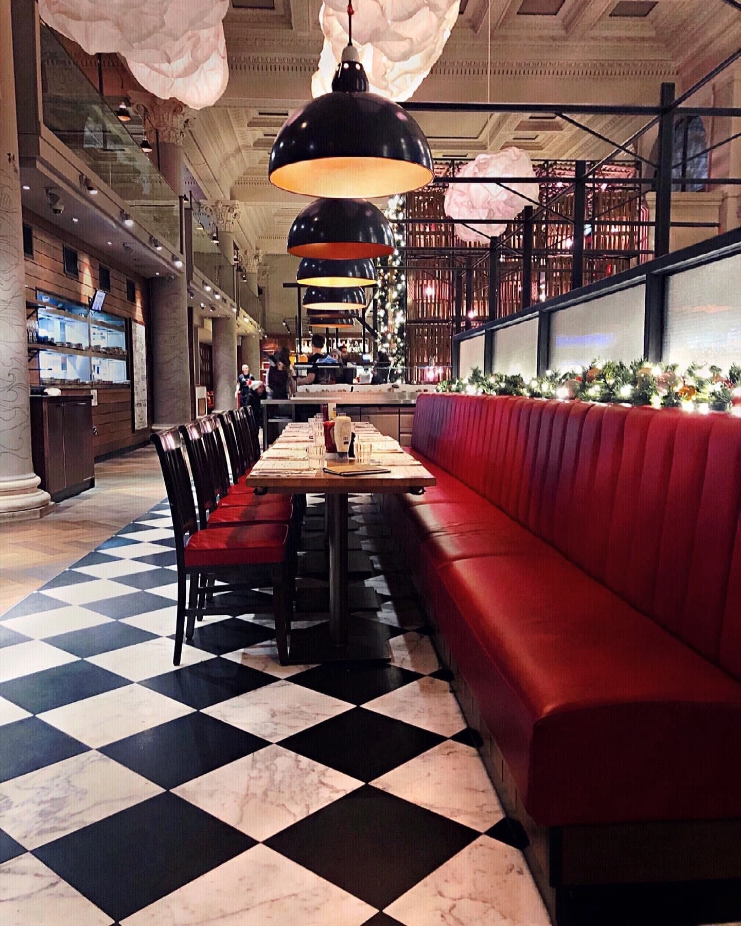 Photo of Burger & Lobster